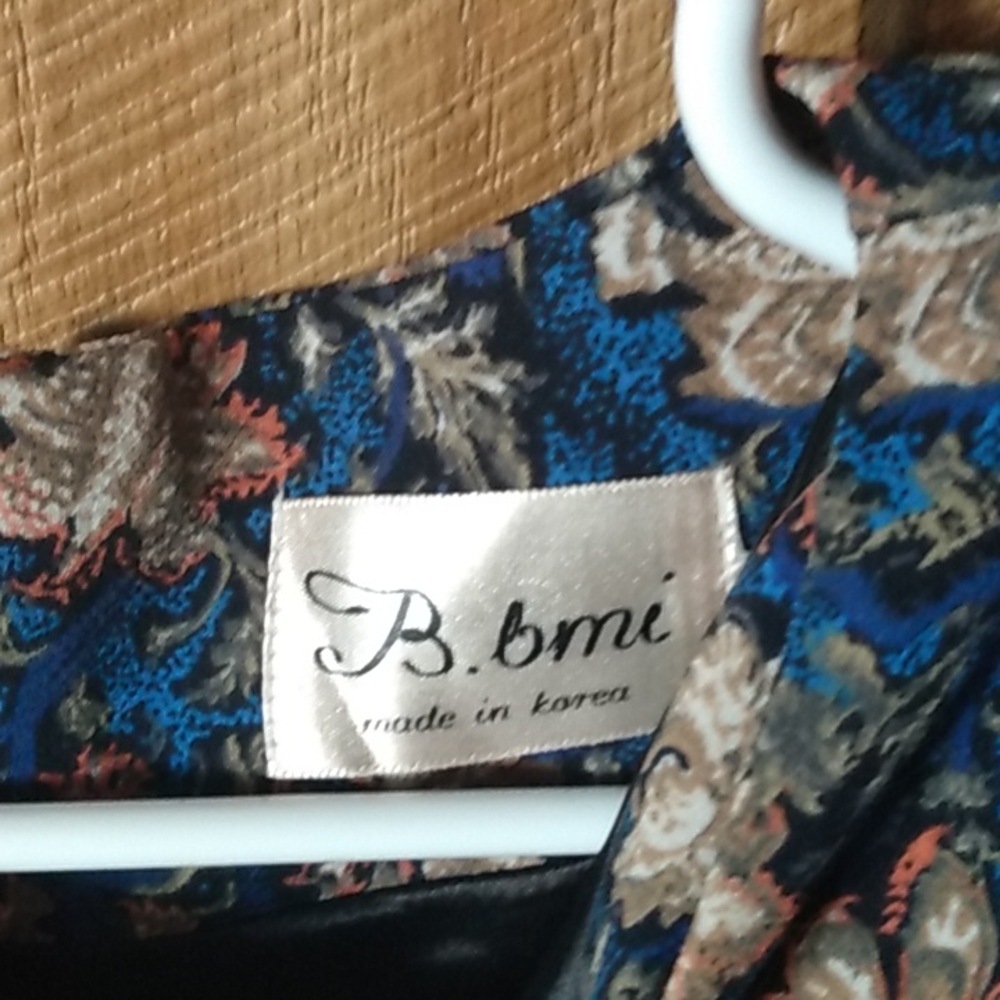Dress π - Picture 2 of 5